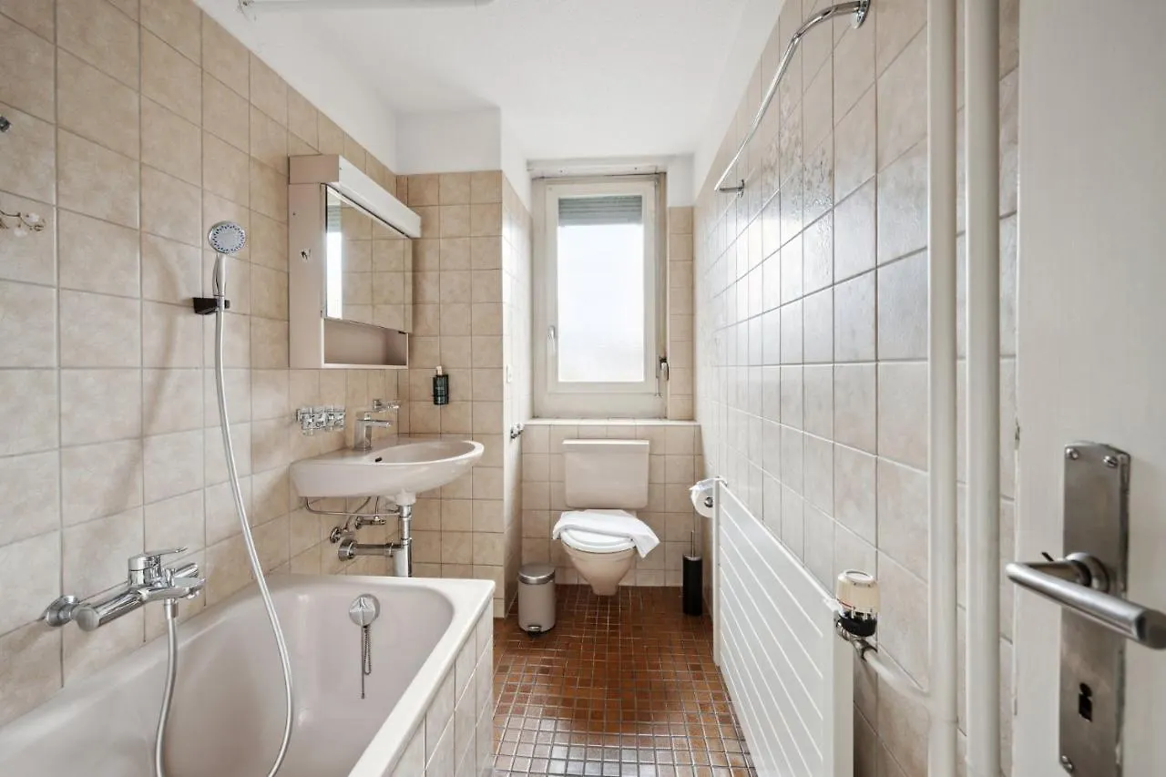 Central Apartment For City Explorers 224 Zúrich Suiza
